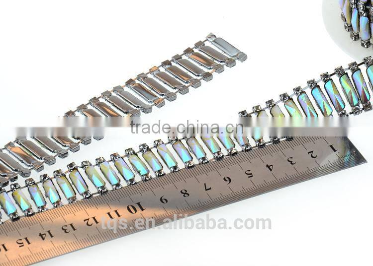 Rhinestone Cup Chain