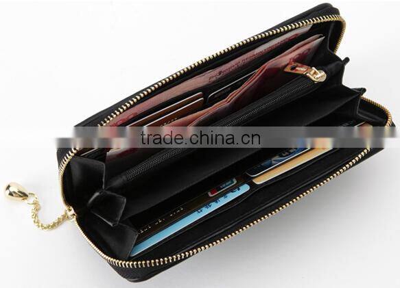 latest fashion design lozenge cross body metal long chain wallet