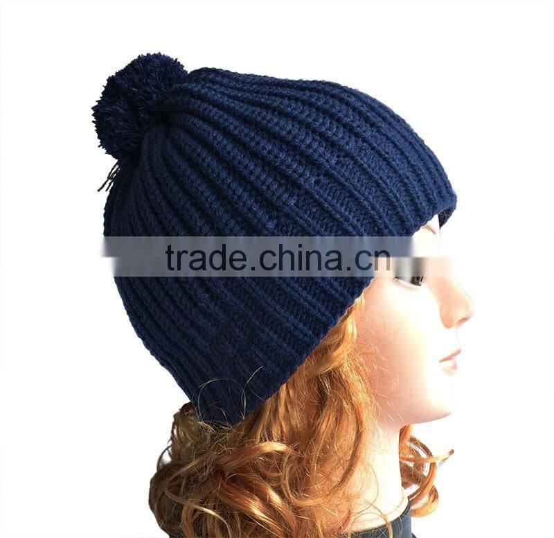 2015 Wholesale Handmade Knitting Beanie Headphone with Built in Microphones