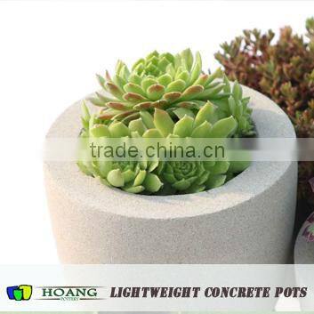 Light Cement Atlantis Jar