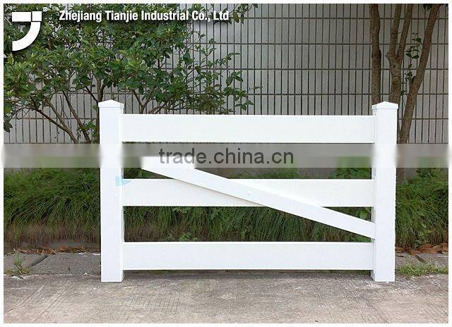 Vinyl Fencing Gate