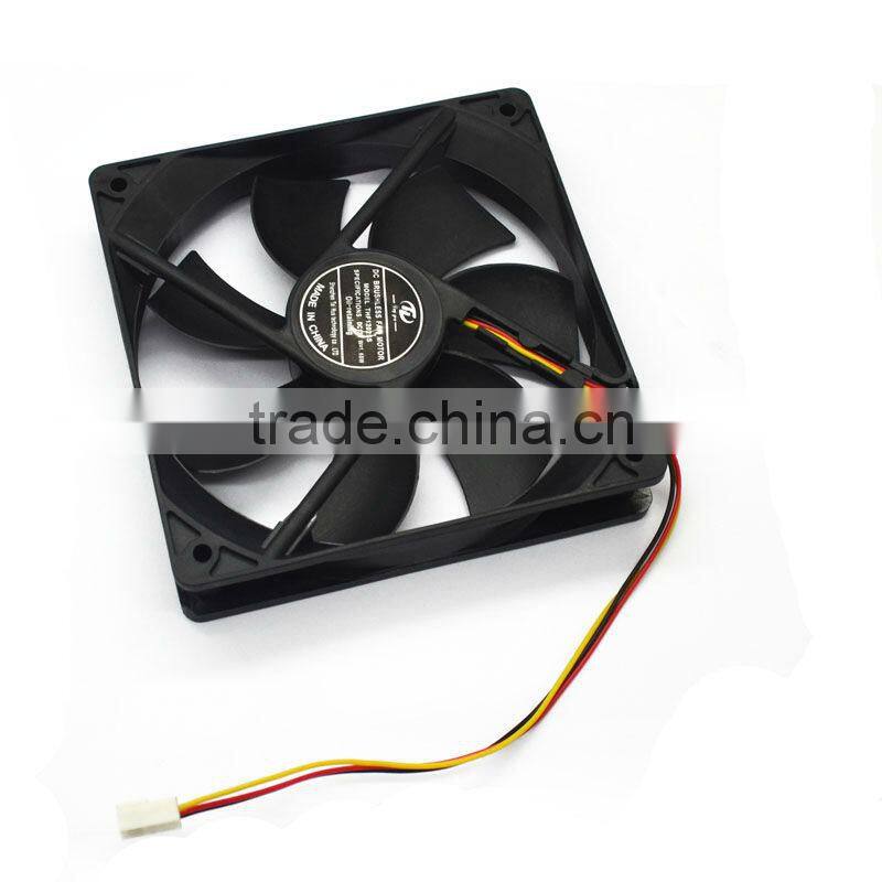 A cooling fan black 120 * 120 * 25mm,cooling fan for computer case CPU Fan is made of plastic cooler fan cooling pad cool fan