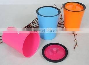 New PP plastic classic dustbin