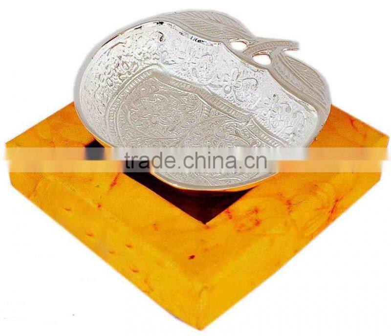 Precious Gift Set Of Silver Plated Bowls