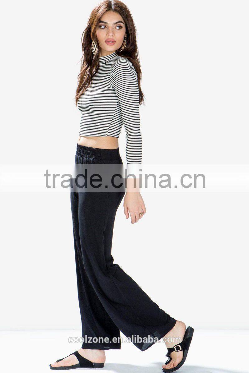 Loose-fit elasticized waist wideleg harm pants unlined pants