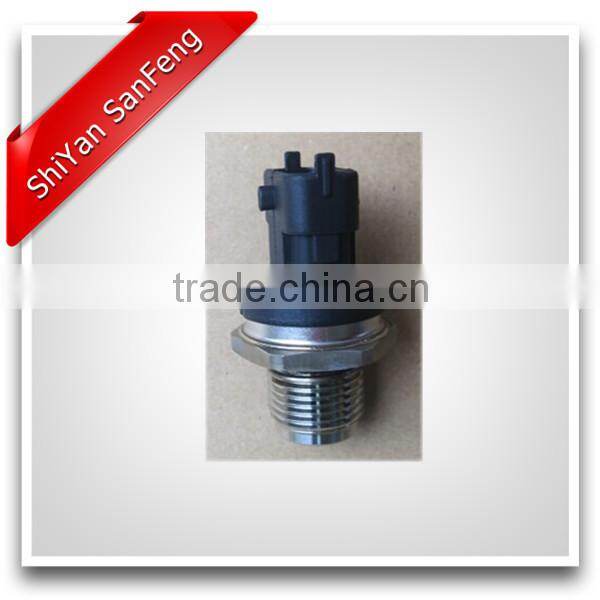 ISDE Diesel Engine Oil Pressure Sensor 0281002937