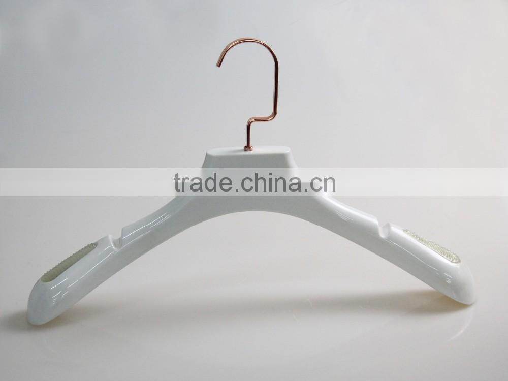 white plastic clothes hanger suit hanger