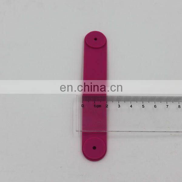 Small MOQ Cuctom Promotional Multifunction Silicone Cable Organizer Phone Holder Silicone Magnetic Clip