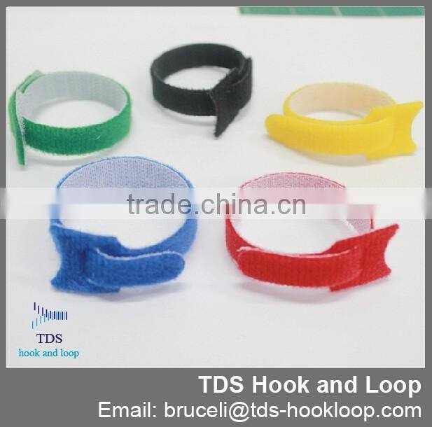 hot selling hook and loop blister pack colorful cable tie