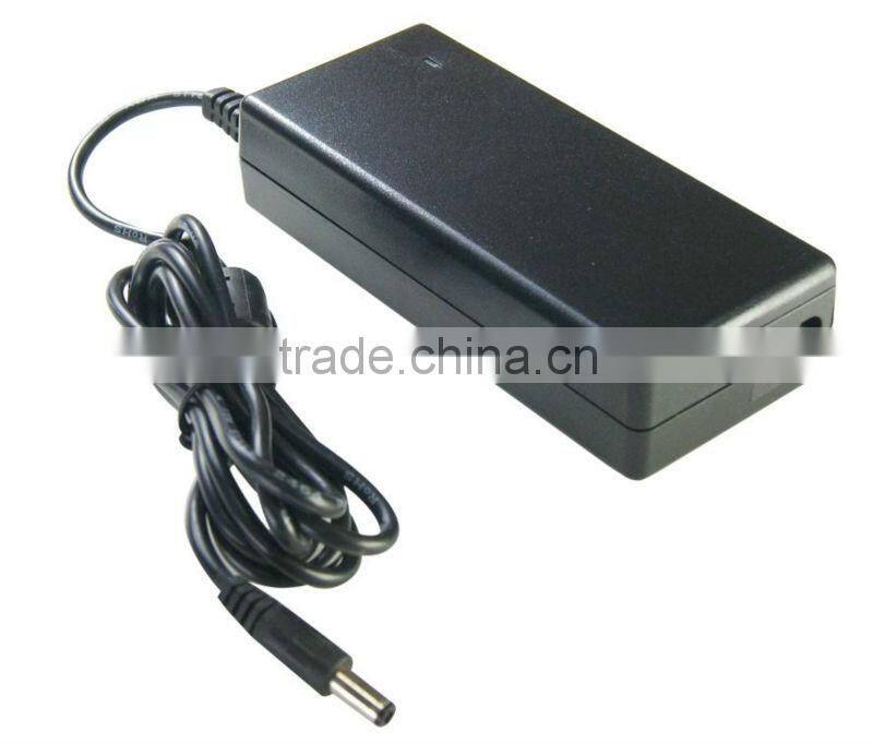 CE approved 12V 5A power adapter with cigarette lighter socket