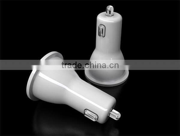 2015 Newest 5V 2.1A Dual USB Car Charger for Mobile Phone