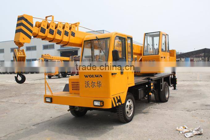 6 tons Truck Crane self-made chassis made in china for sale