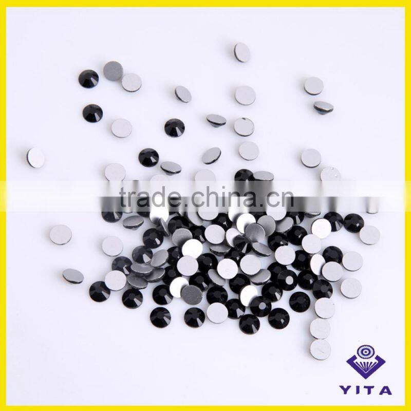 Hot sale SS6 SS8 SS10 SS12 SS16 lt sapphire clear glass stones for T shirt