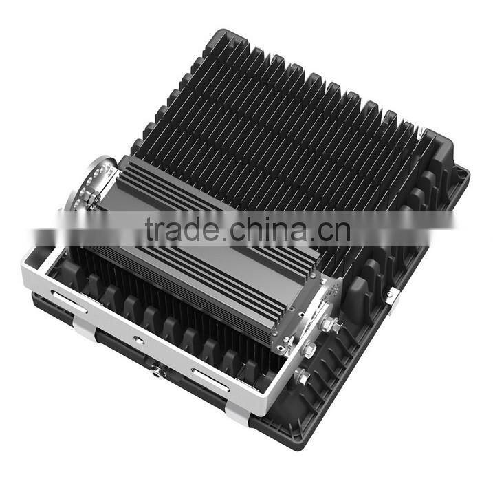 Shenzhen Aluminum housing 4x50W New 200w SMD led floodlight