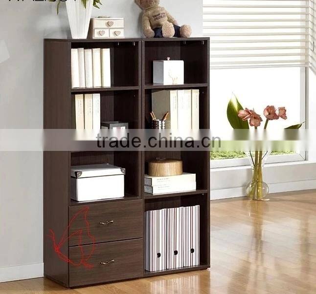 Bookcase Or Cabinet With Easy Style