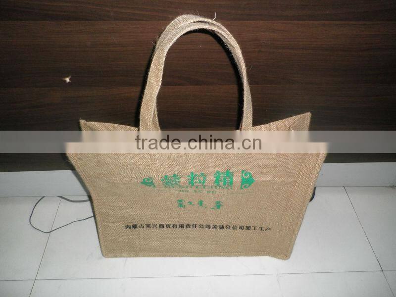 Eco-friendly fashinal jute bags for gifts