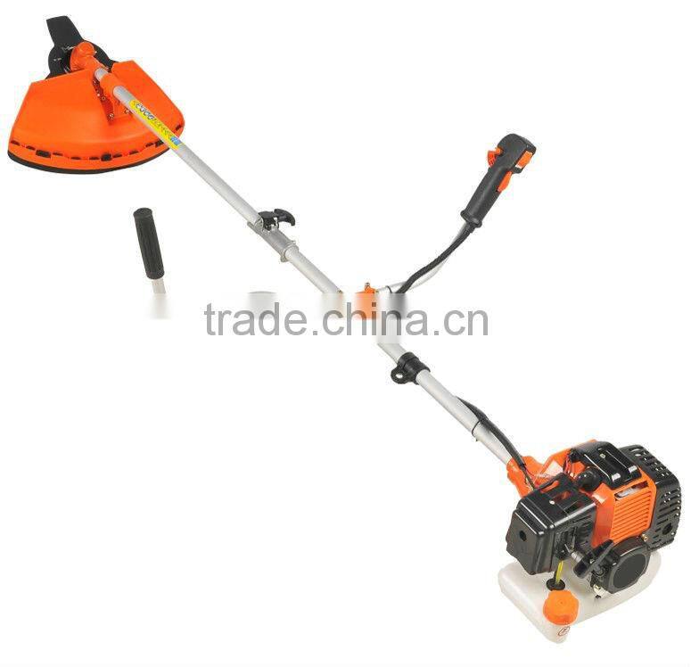 Coupe bordure Debroussailleuse thermique 3 CV