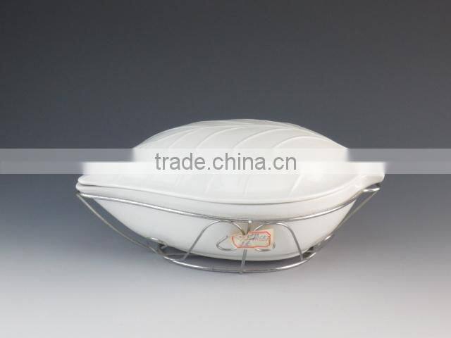 leaf shape white porcelain casserole with iron rack