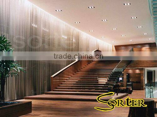 Wire mesh folding curtain