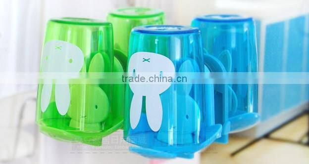 Good Quality Wall Mount Toothbrush Rack Portable Toothbrush Holder Wholesale