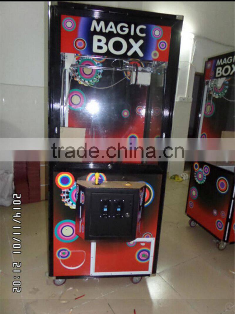 Hello Kitty Cheap prize vending game machine/ claw crane games machines