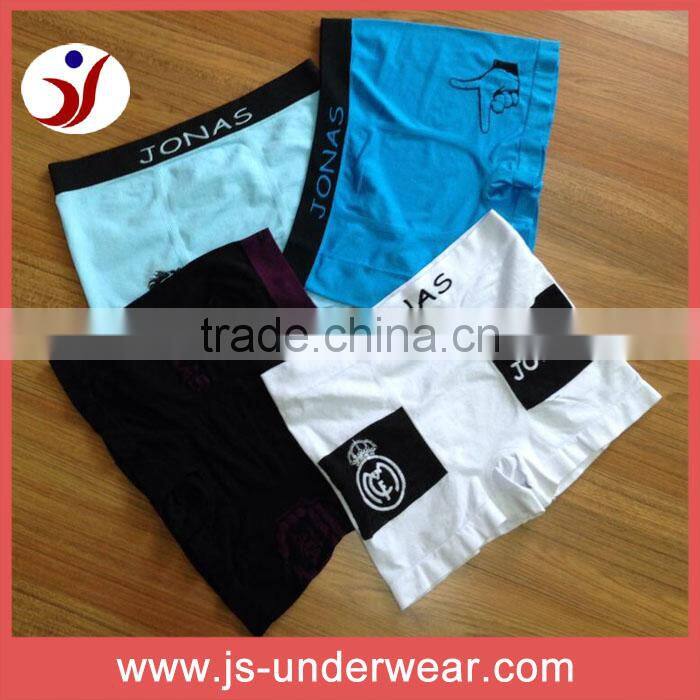 2014 new fashion comfortable man basic boxers