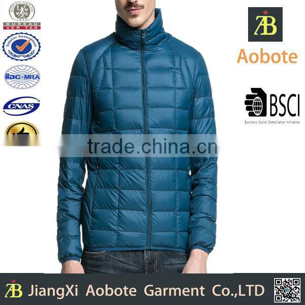 2015 New Design Men's Portable Ultra Light Down Jacket