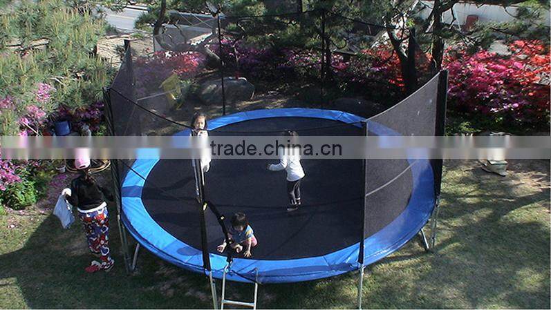 Round Outdoor Bungee Jumping Trampoline
