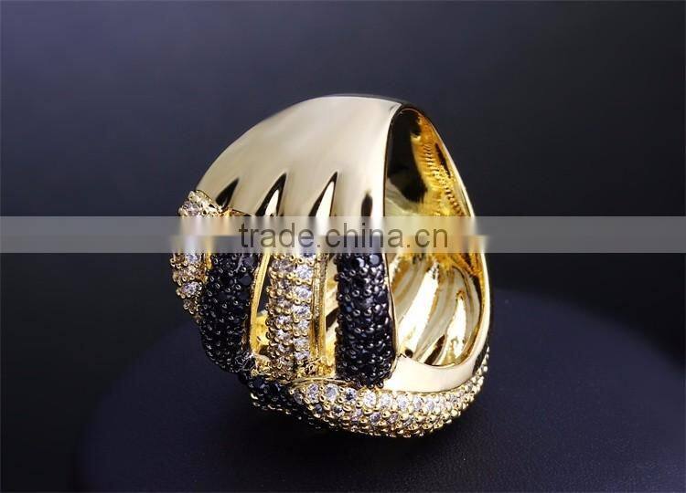 Wholesale Jewelry Smart Chunky Style Look Cubic Zirconia Black White CZ Party Ring