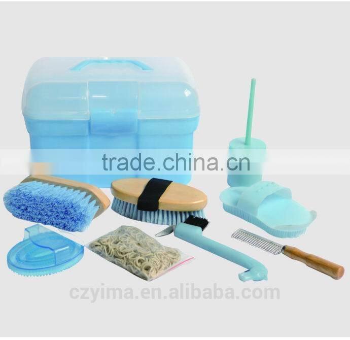 wooden horse dandy brush