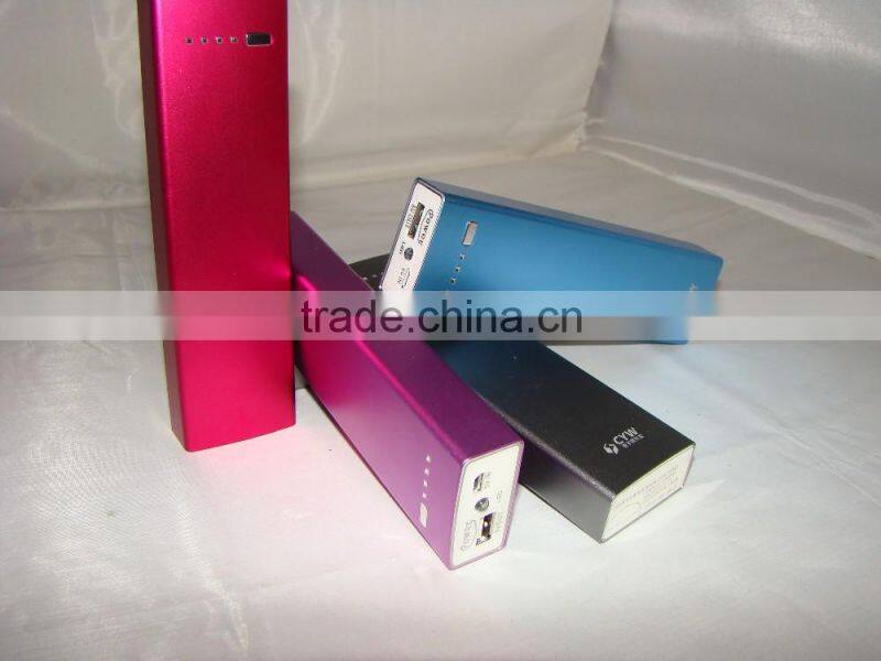 Larger capacity power station stylish 10400mah power bank phone charger