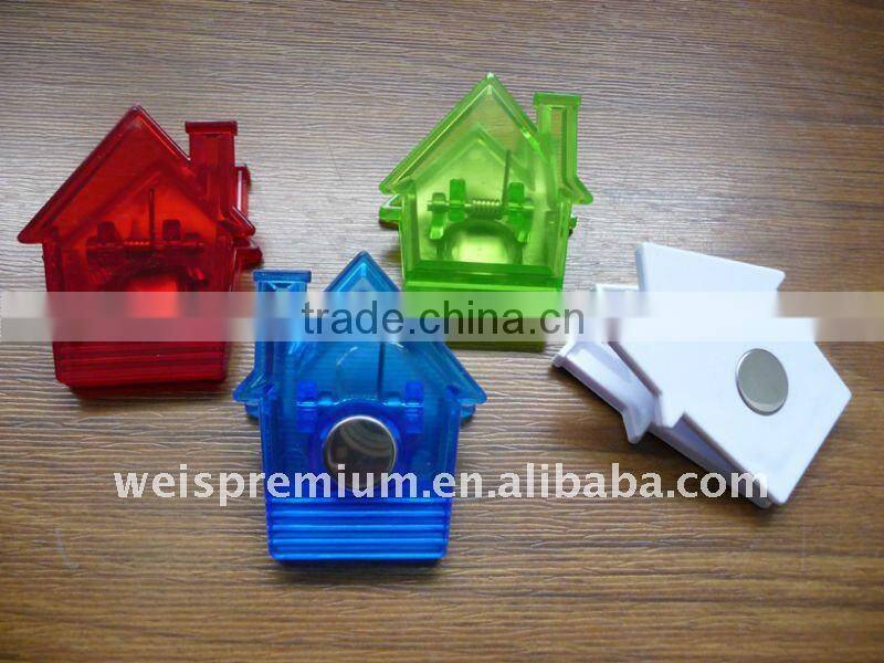 house shaped magnetic clip