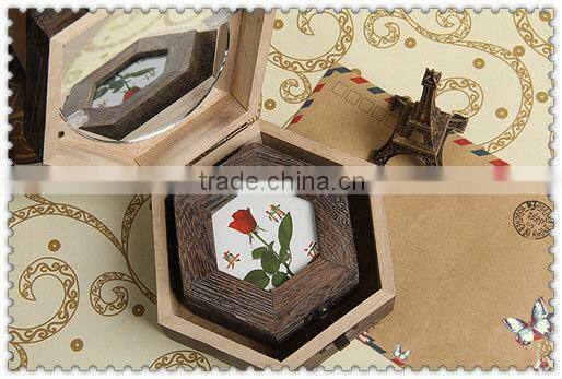Polygon wooden box