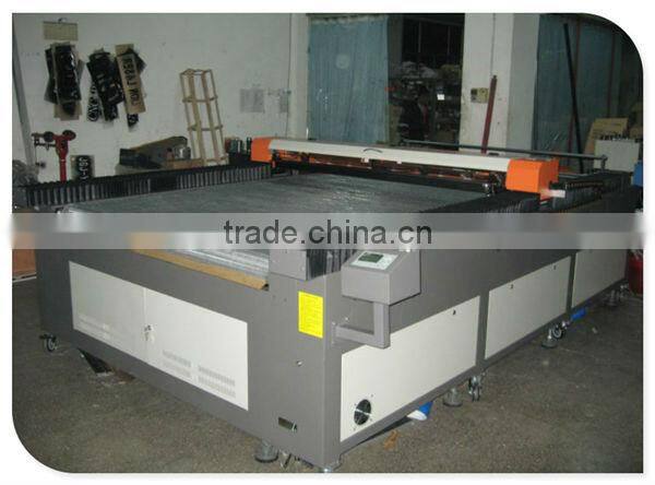 SM1625 auto feeding denim jeans laser engraving machine