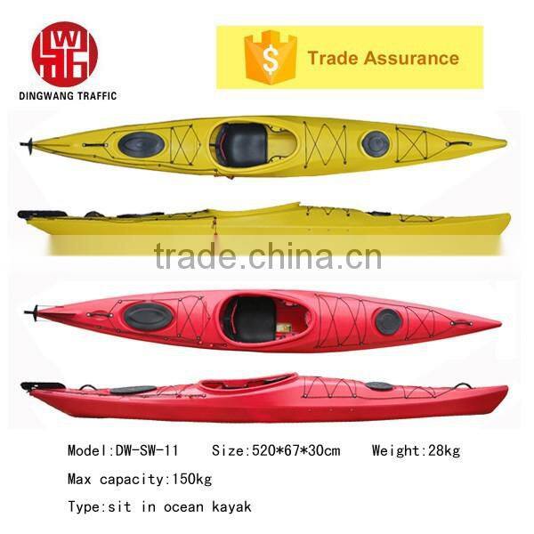 DINGWANG New Rotational Plastic Ocaen Kayak with pedals inside