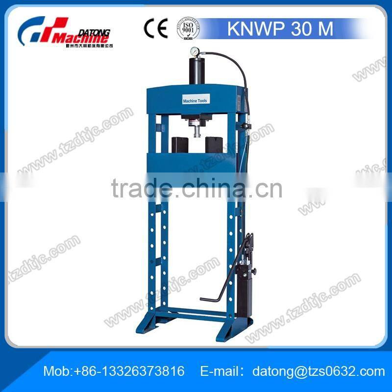 Hydraulic Workshop Presses - KNWP 30 M Ideal for craft shops, schools and training facilities