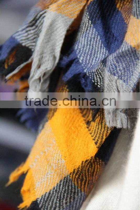worsted cashmere light checked scarves