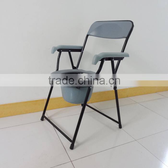 Removable bedpan commode chair used for disabled people