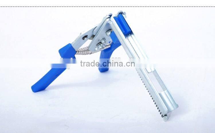 Poultry cage clamp installation M nail fastening clamp