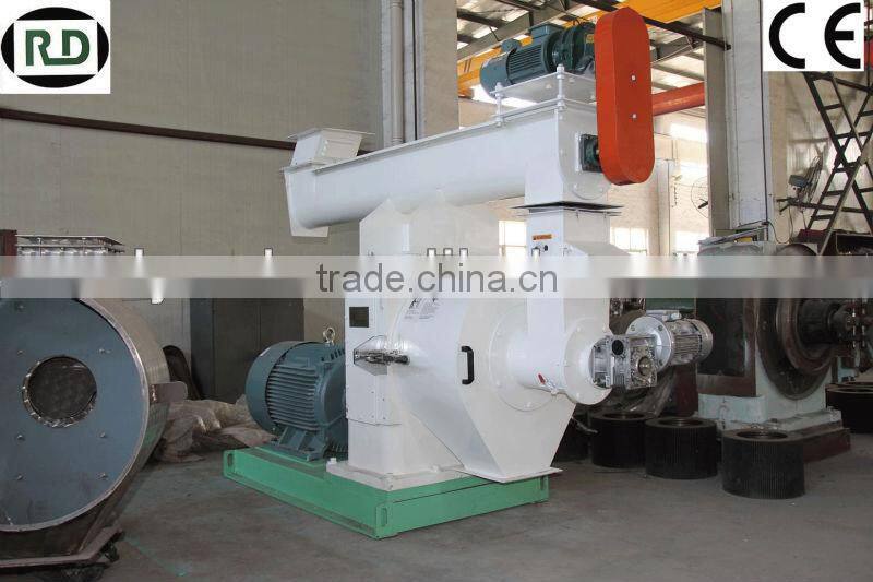 RD420 wood pellet mill