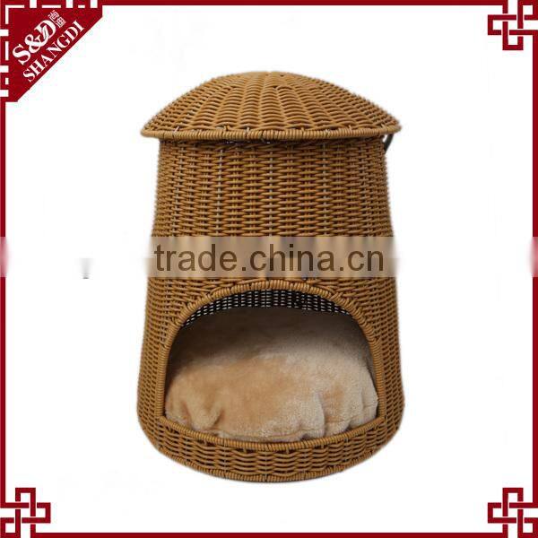 PE rattan Handmade durable waterproof dog cage pet house