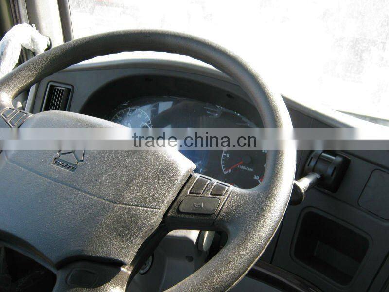 6X4 Sinotruk Howo tractor truck best price