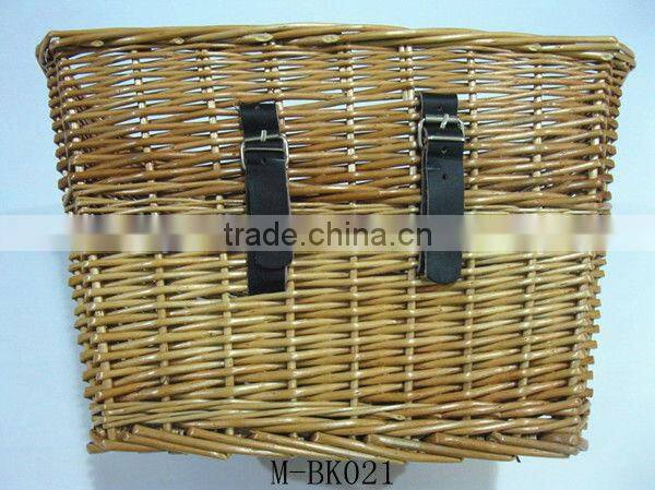 wicker bicycle basket with flower for bicycle (manufacture)