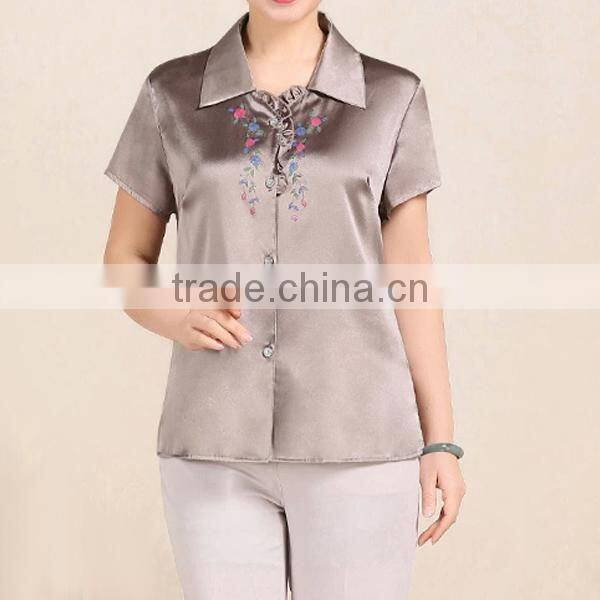 Latest design fashionable short sleeve blouse for middle aged women