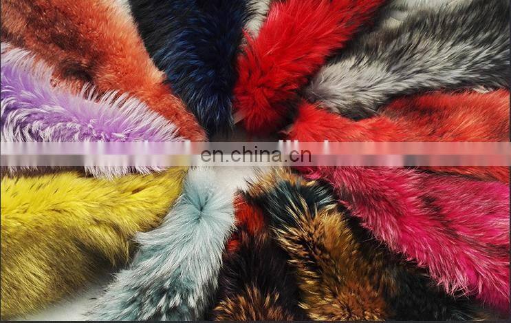 Factory wholesale high quality Dyed Raccoon fur skin