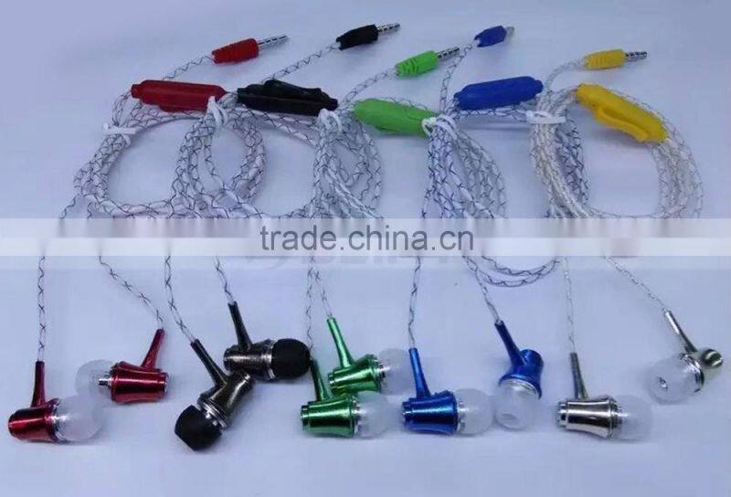 Metal Head Cheap Colorful Earphones Headset LED Flash Night Light Noctilucent Earphone With Clip Mic For Smart Phone