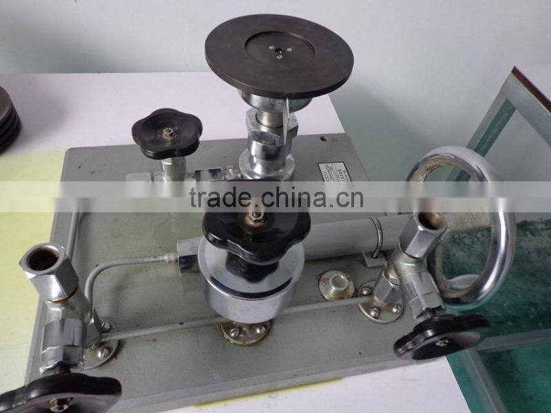 2.5 Inches Booted Tire Pressure Gauge