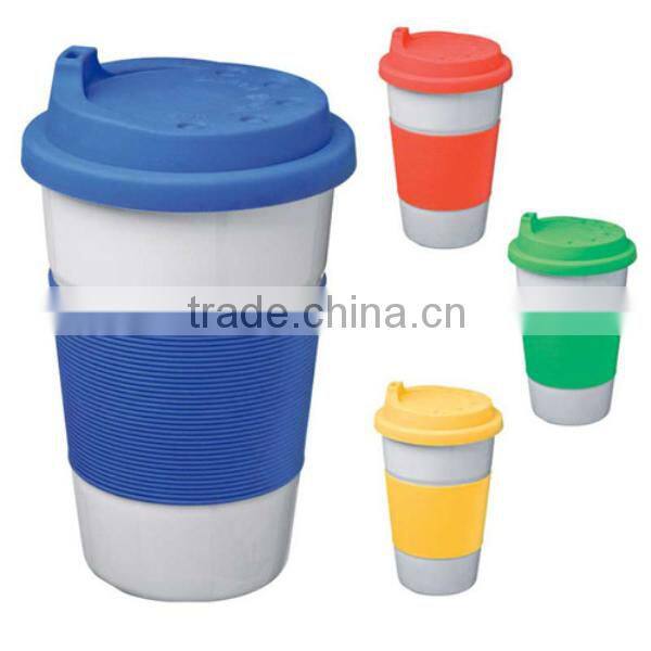 Hot Sale BPA Free 12oz Plastic Coffee Cup with silicone sleeve and lid