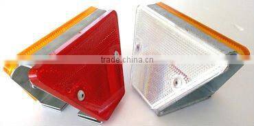 Cold or hot galvanized Guardrail delineator/Highway Guardrail Reflector