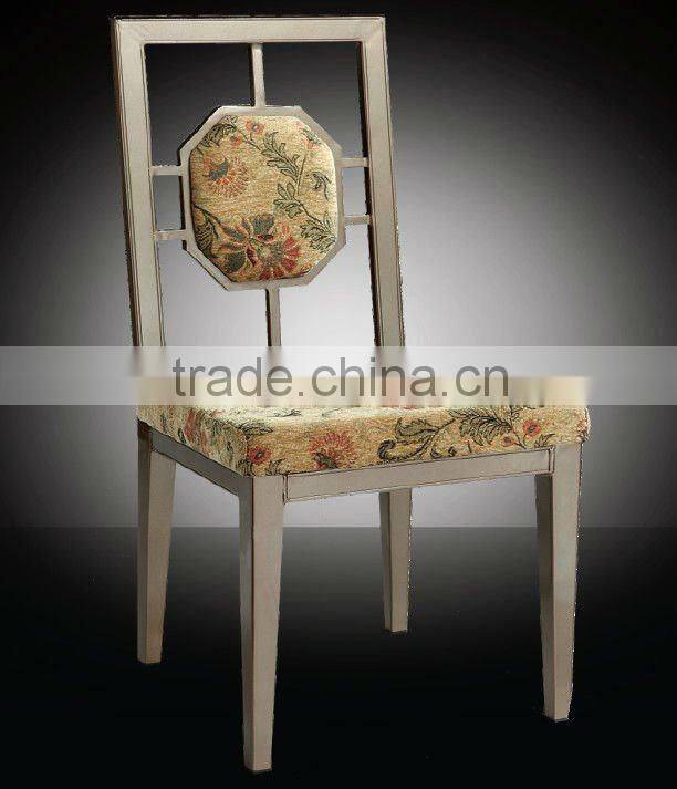 Elegant Tranditional Painting Wooden Chair
